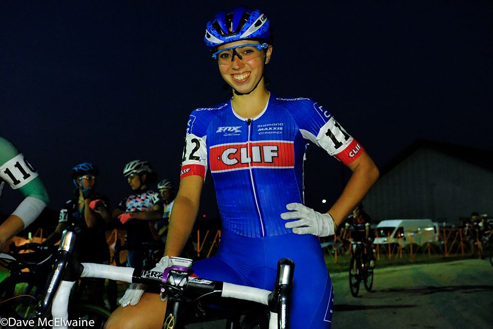 Hannah Rae Finchamp (Cliff Pro Team) at the start