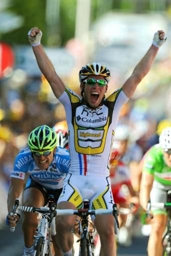 Mark Cavendish (HTC-Columbia) celebrates a win in stage 5 at the 2010 Tour de France