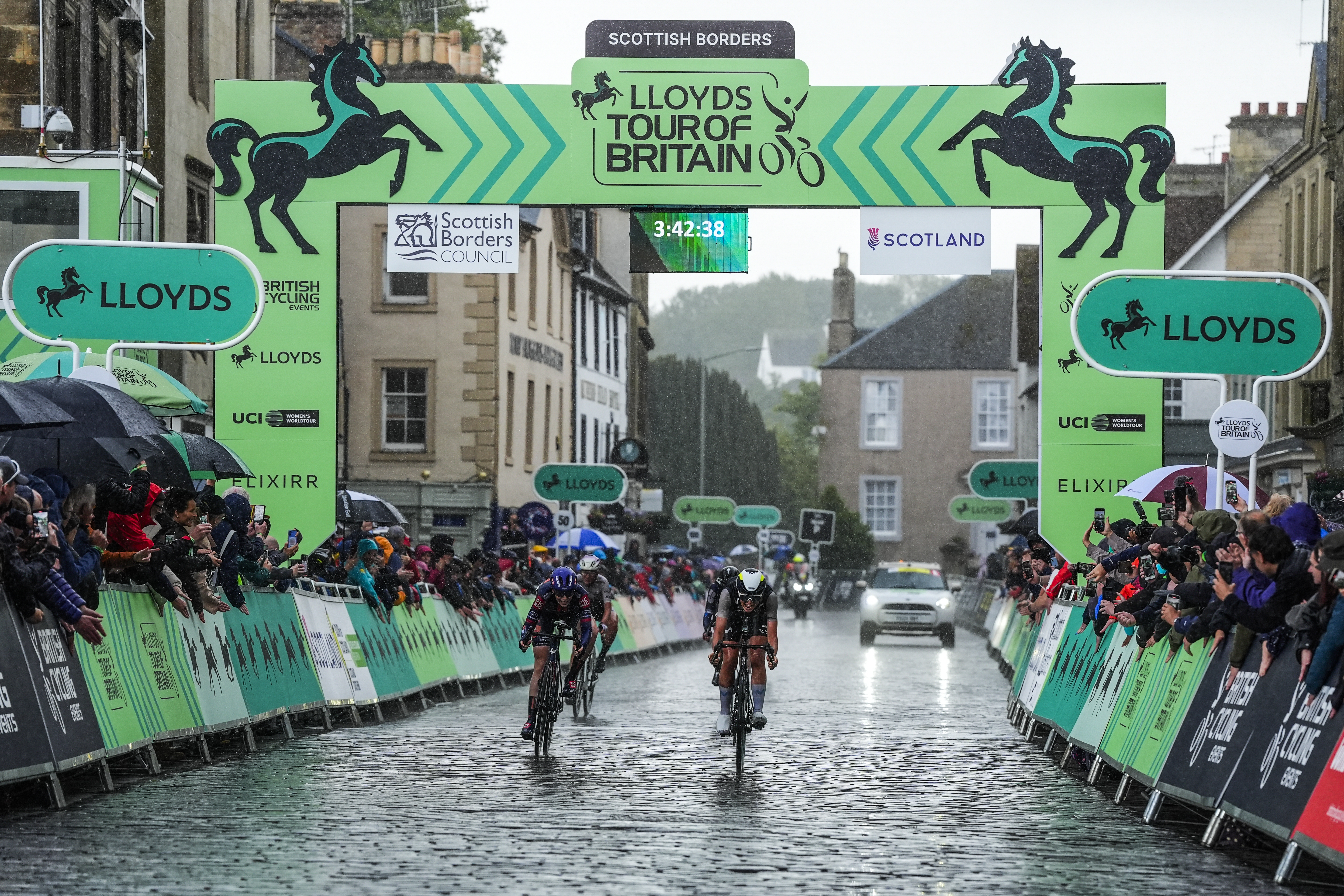 Cat Ferguson wins at the Tour of Britain Women