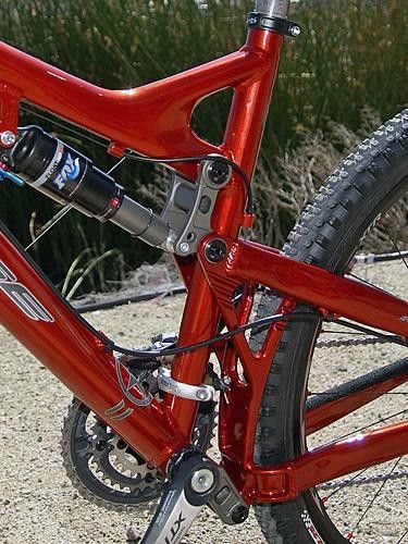 Reclocked upper and lower links are said to reduce chain growth, improve pedaling performance and provide more usable travel.