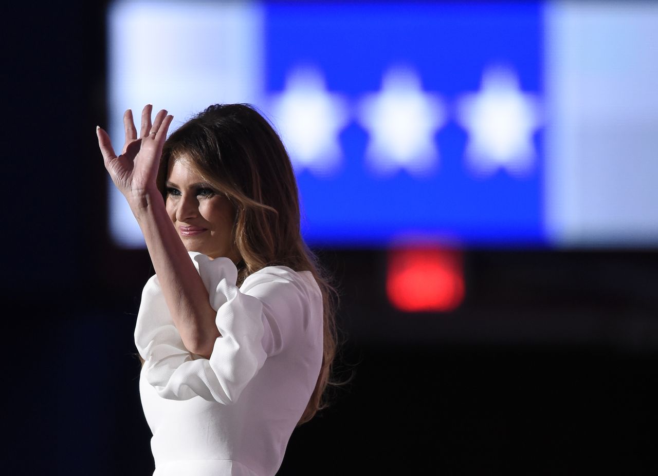 Melania Trump waves at the RNC