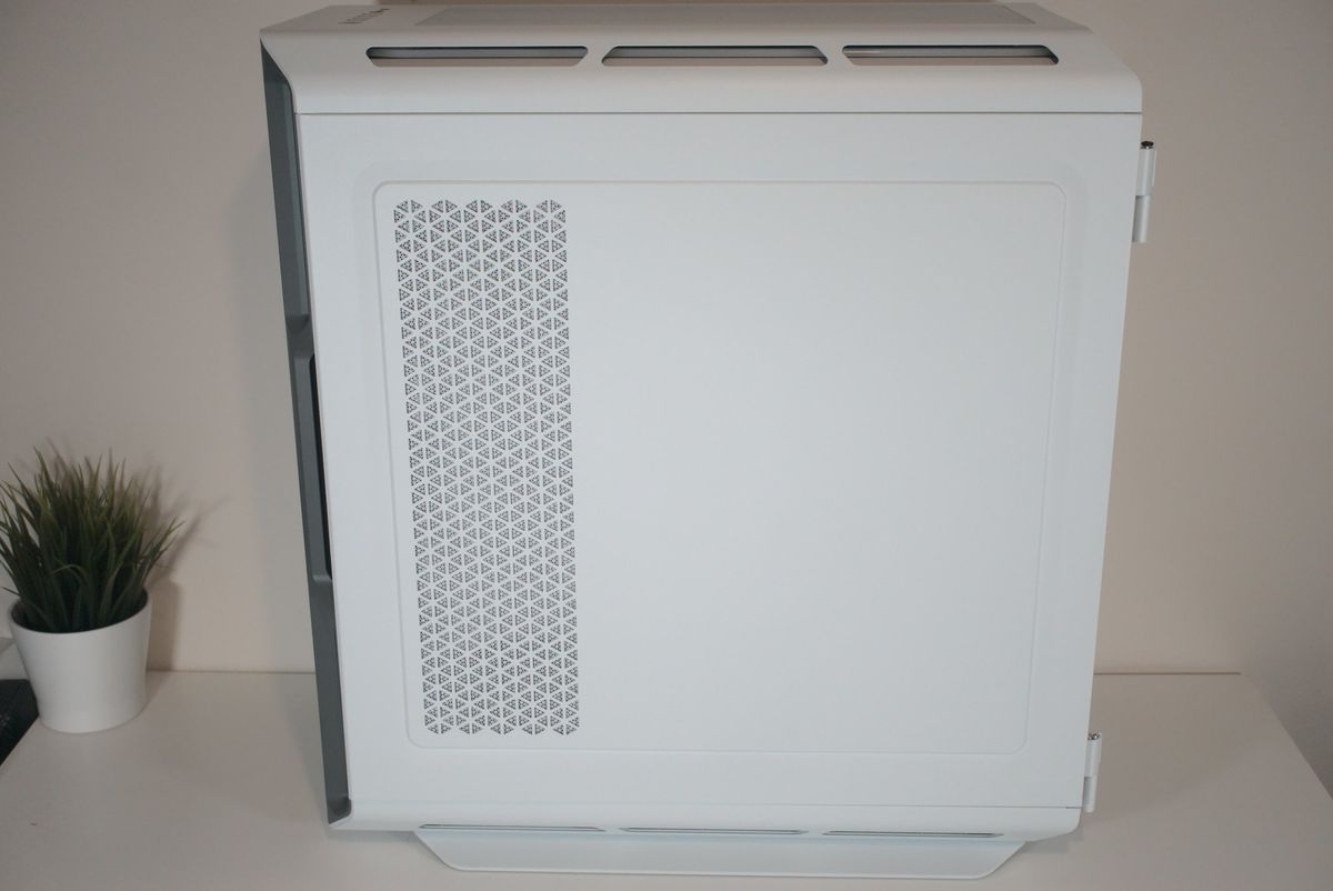 Corsair iCUE 5000T RGB