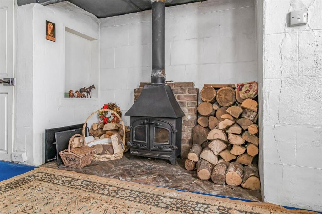 Priory Cottage property listing pictures