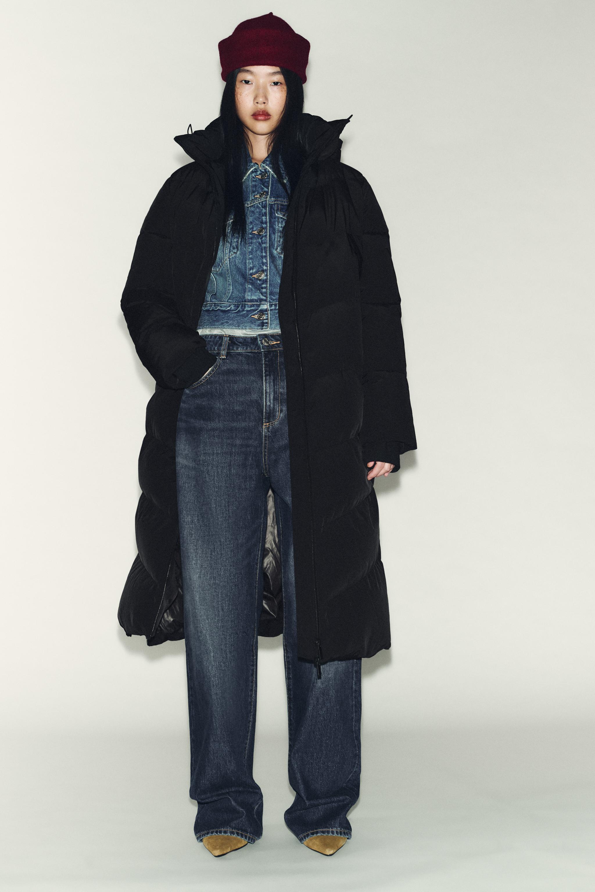 Long Water-Repellent and Windproof Hooded Down Jacket