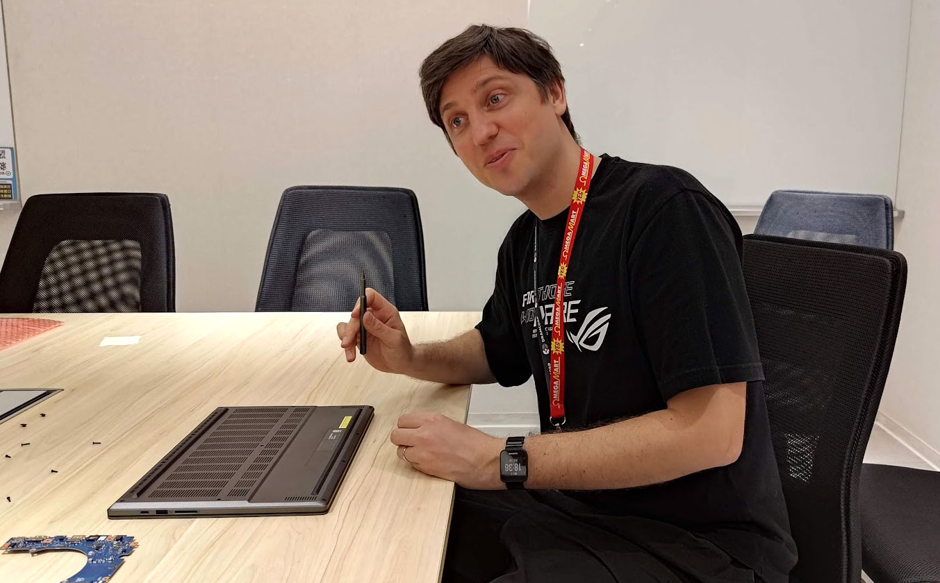 Inside Asus