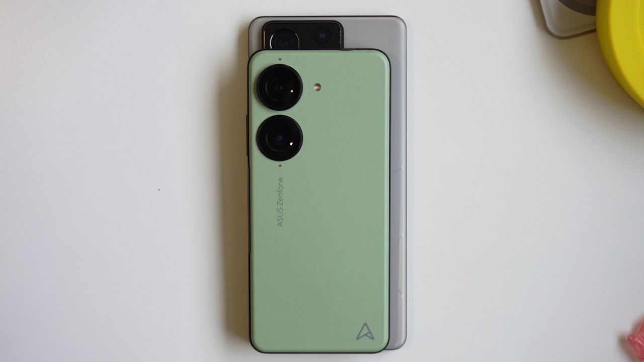 Asus Zenfone 11 Ultra review Asus Zenfone 10 on top