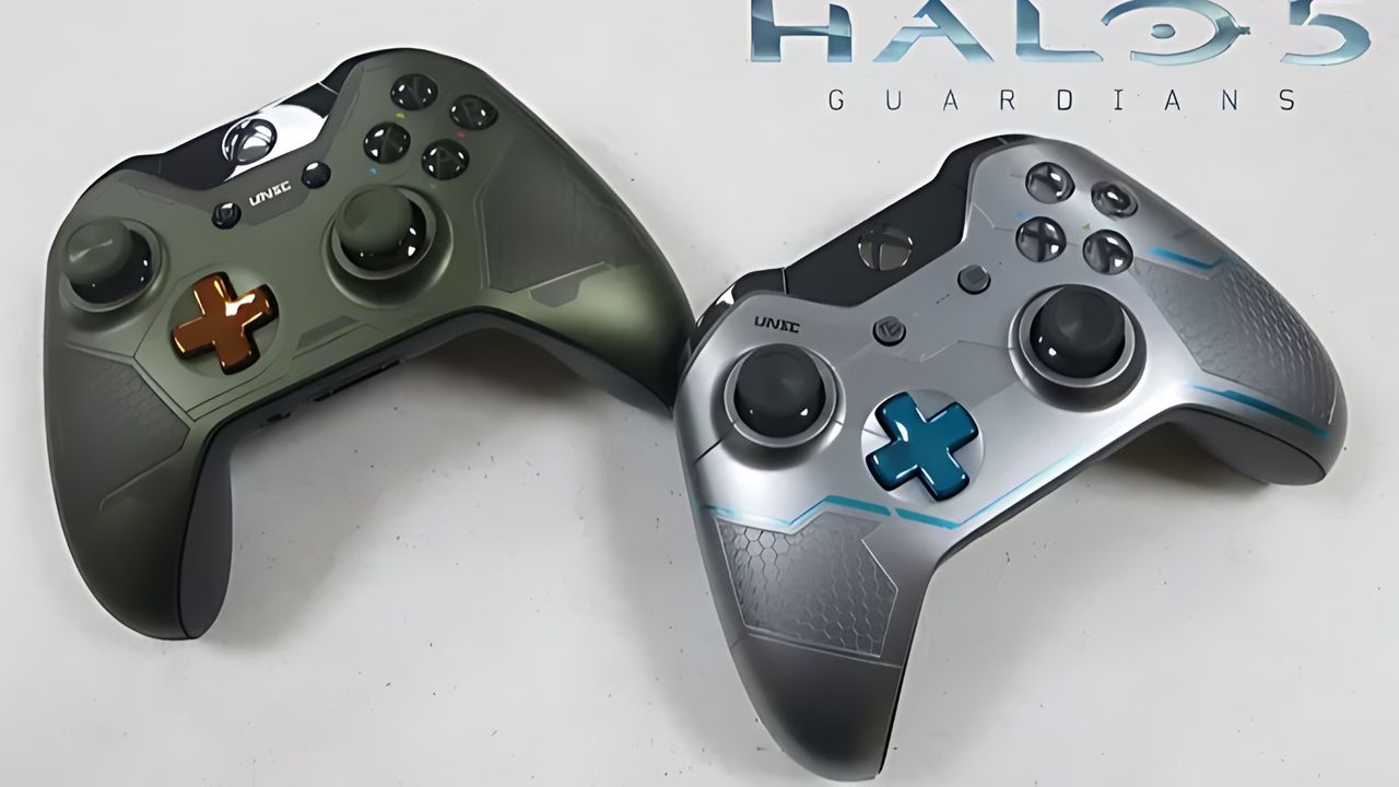 Halo Special Edition Controllers