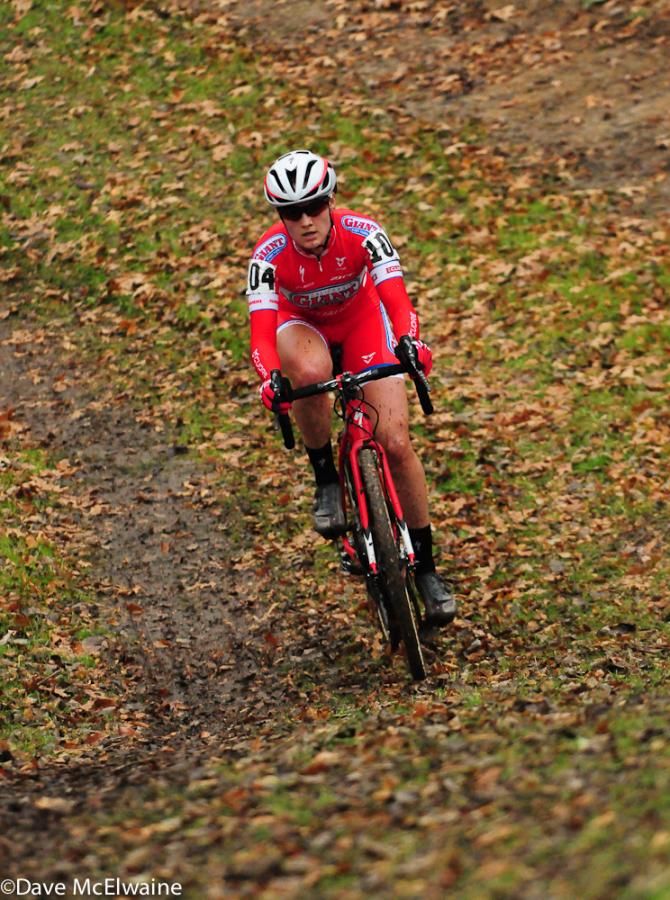 Elle Anderson (Cal Giant Berry Farms) leading the race on lap two