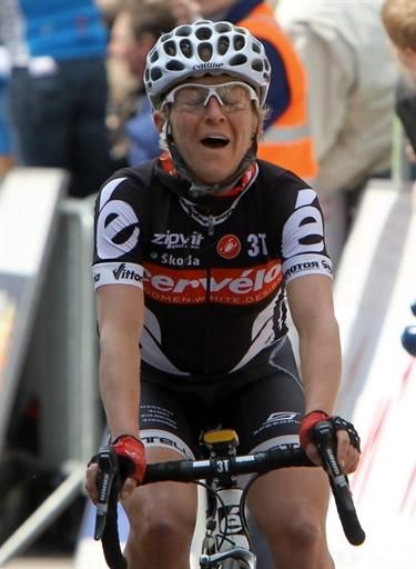 Emma Pooley (Cervelo TestTeam) is delighted with her victory.