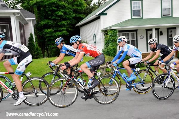 Howes kept the Red Jersey but lost third overall