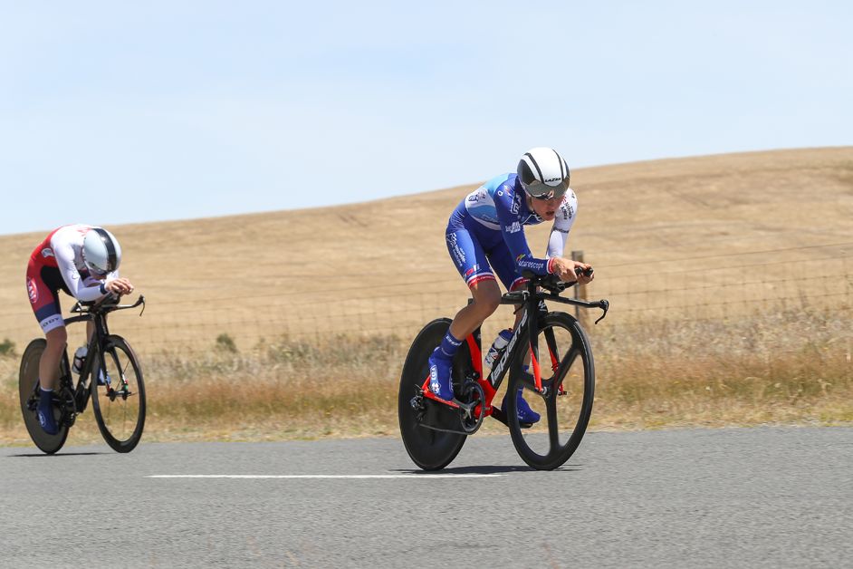 Sarah Gillow passes her minute women