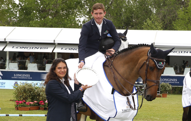 Prize giving of Trofeo King's College won by Kenny Darragh on Belle Rock