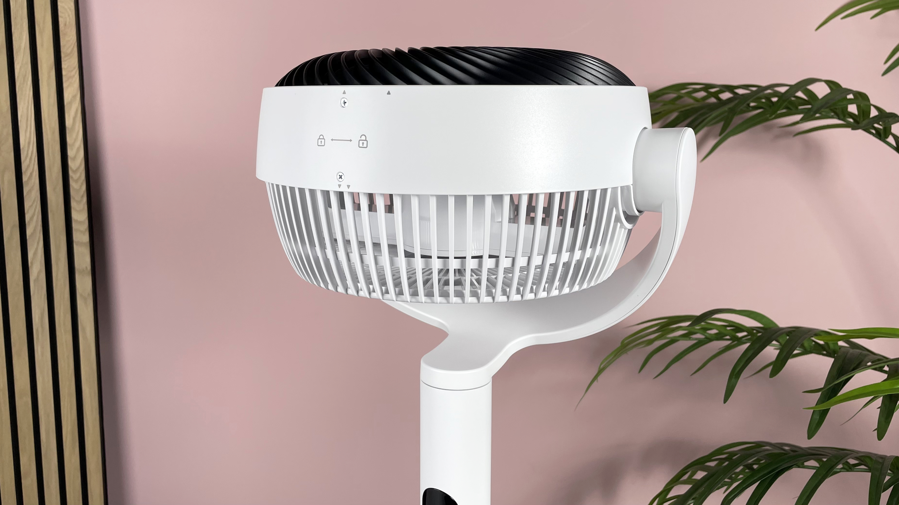 The fan is angled to face straight up.
