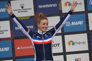Pauline Ferrand-Prevot (France) wins the gold medal
