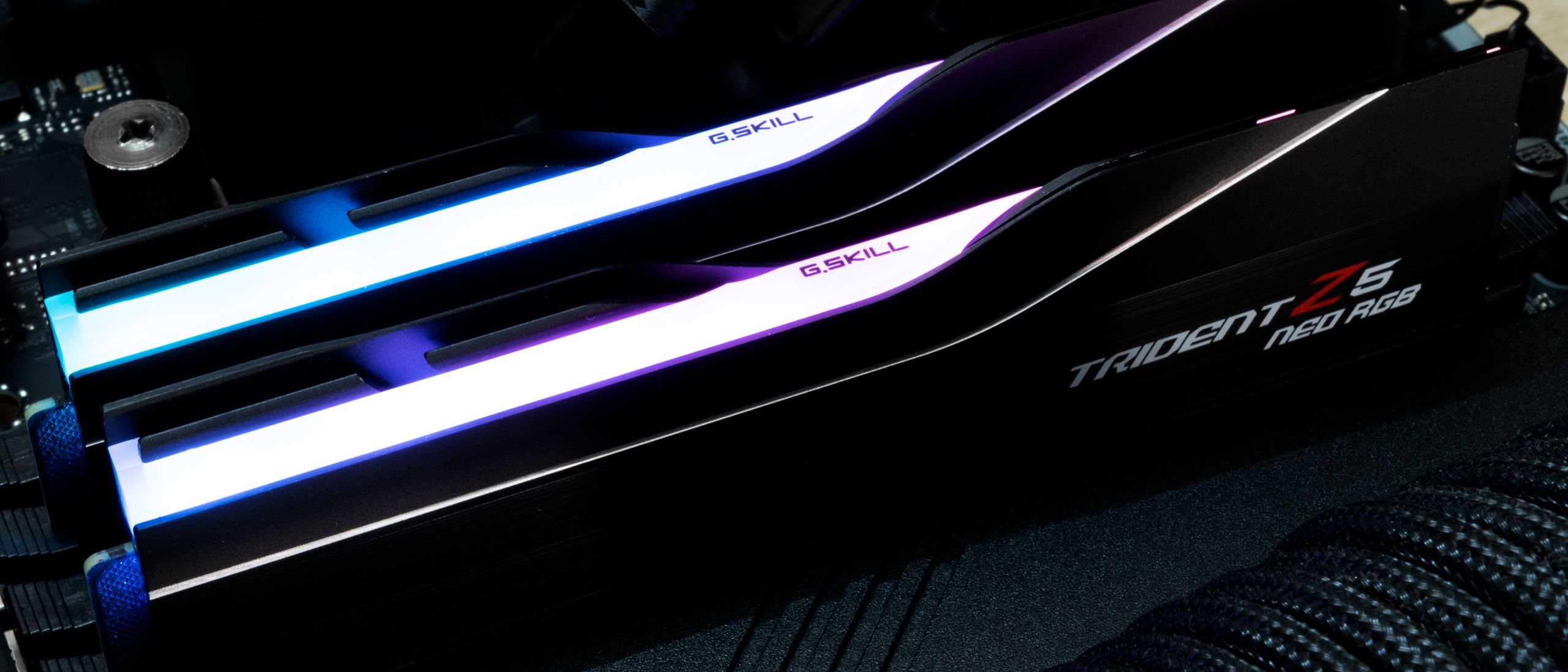 メモリー DDR5-6000 G.SKILL TRIDENT Z5 neo RGB G.SKILL Trident Z5 Neo RGB Series DDR5 RAM (AMD Expo & Intel XMP