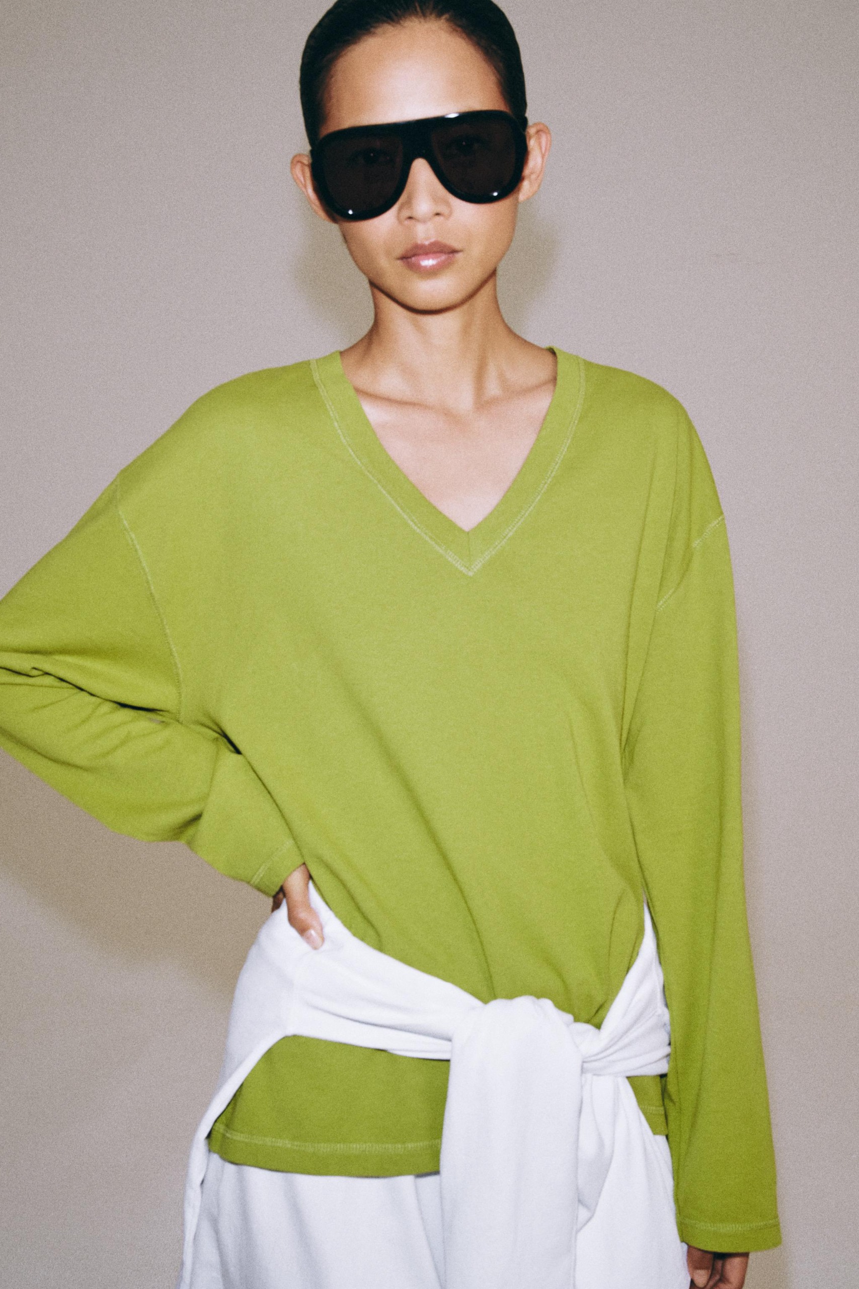 Cotton V-Neck T-Shirt - Pistachio - S