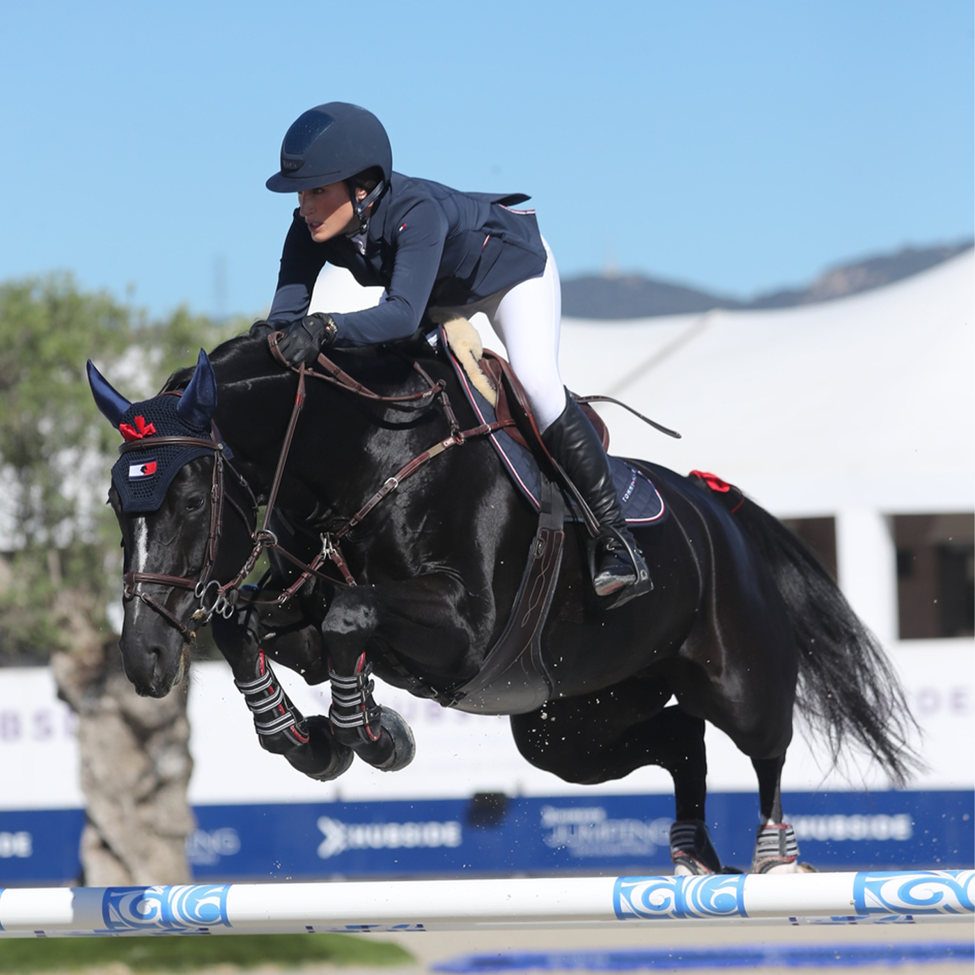 Jessica Springsteen riding Tiny Dancer