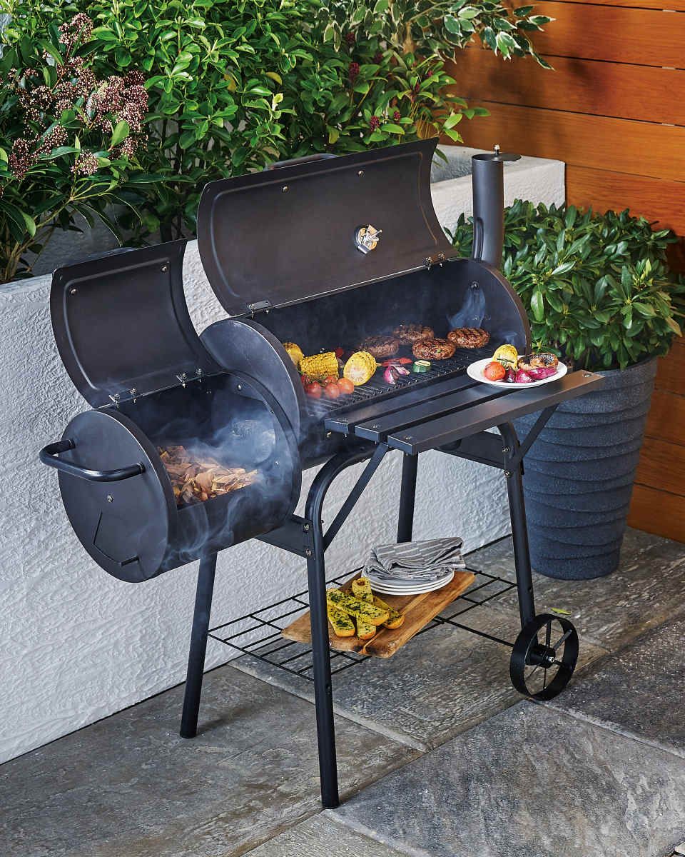 this-aldi-bbq-keeps-selling-out-but-it-s-back-in-stock-right-now