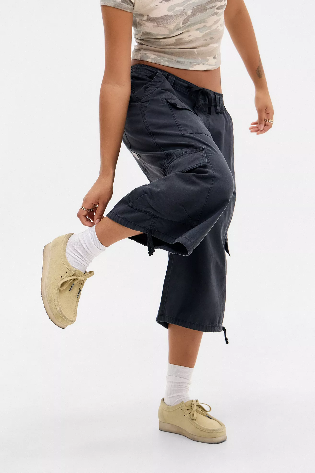 Bdg Detroit Crop Baggy Cargo Pants