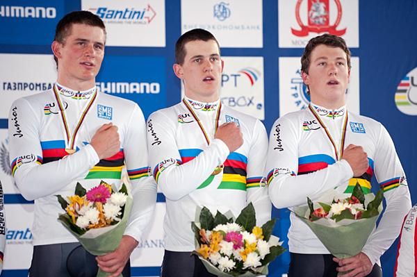 The New Zealand men's team sprint team won gold.