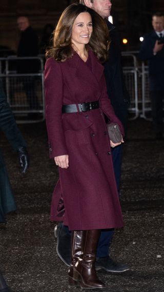 Pippa Middleton arrives to attend the 'Together at Christmas' Carol Service at Westminster Abbey on December 15, 2022