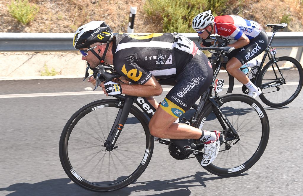 Steve Cummings (MTN-Qhubeka) getting aero