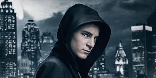 bruce wayne in hood on gotham season 4