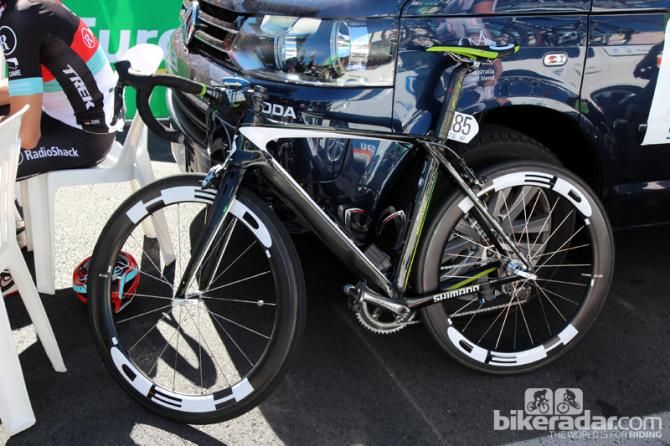 The UNI SA team brought a hodgepodge array of machines to the Tour Down Under, including this Scott Foil with covered decals.