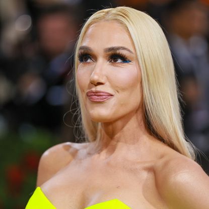 gwen stefani met gala 2022 