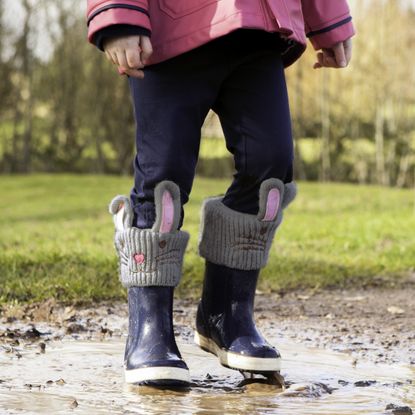 Mud kitchen ideas: 20 fun and creative ways to keep little ones busy ...