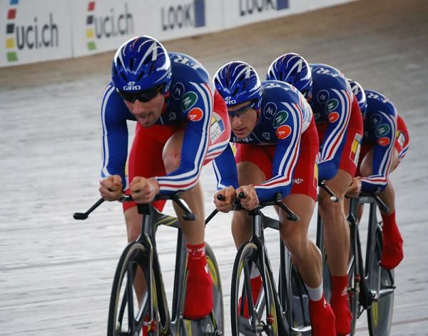 France qualified fourth in the men's team pursuit event and will face Spain for the bronze medal.