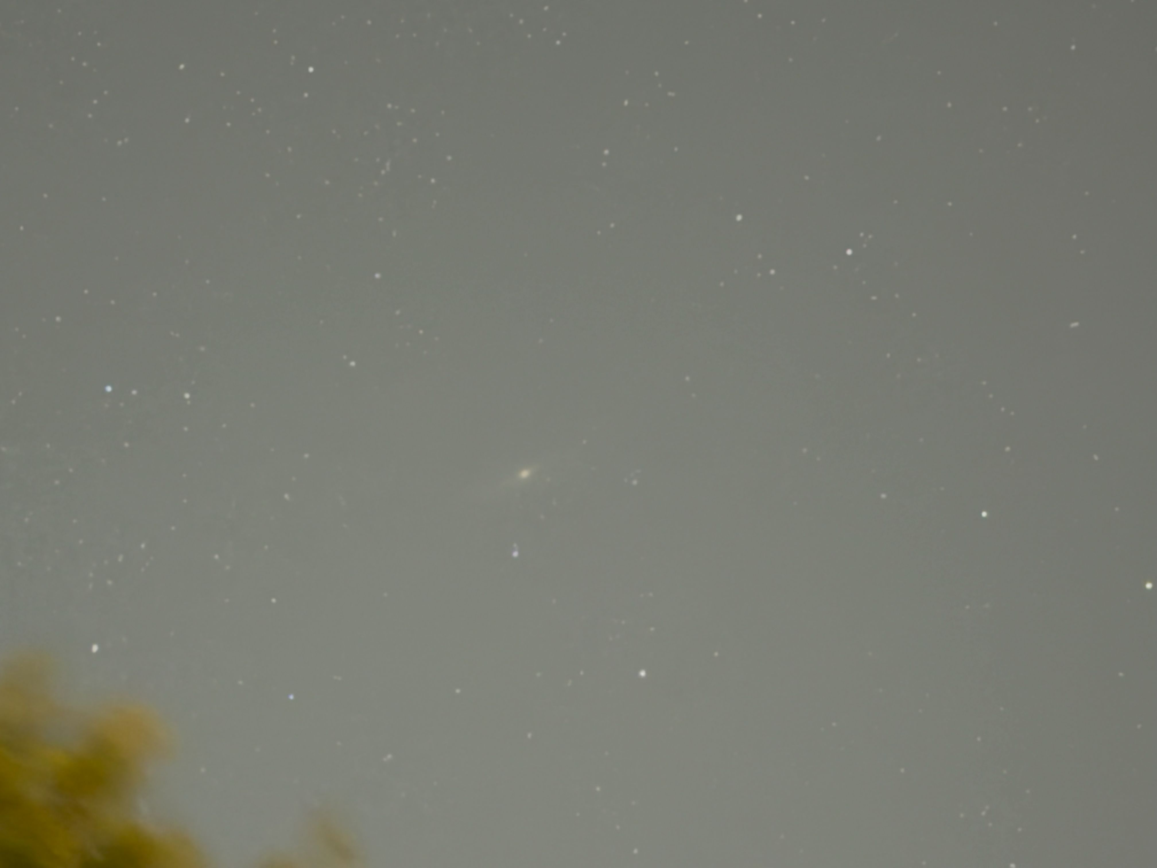 Apple iPhone 17 Pro astrophotography Andromeda Galaxy.