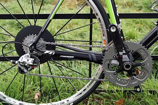 Merida's Scultura Evo Team-20 features SRAM's Red groupset.