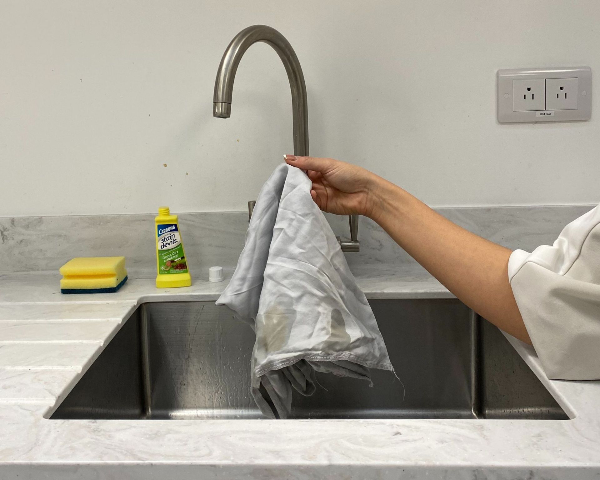 Cara mencuci sarung bantal sutra langkah demi langkah