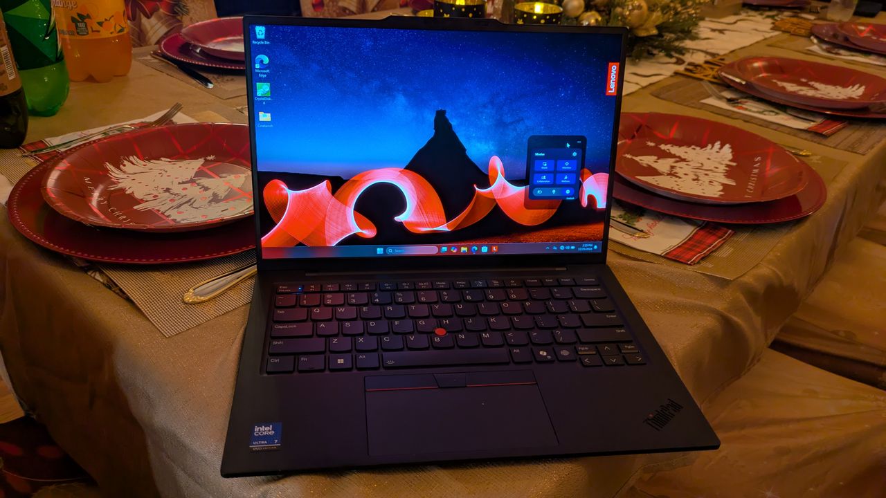 Lenovo ThinkPad X1 Carbon (Gen 13) Aura Edition