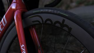 The Deda SL4DB wheelset with Pirelli tyre in a red specialized bike