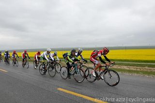 The peloton in action during stage 5 at the Tour of Qinghai Lake