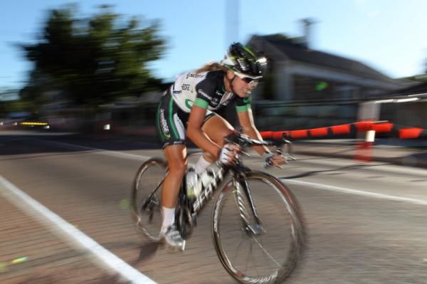 The final rider from the GreenEDGE-AIS squad to go away was Alexis Rhodes, in the last 7 minutes of the 30 minute race.