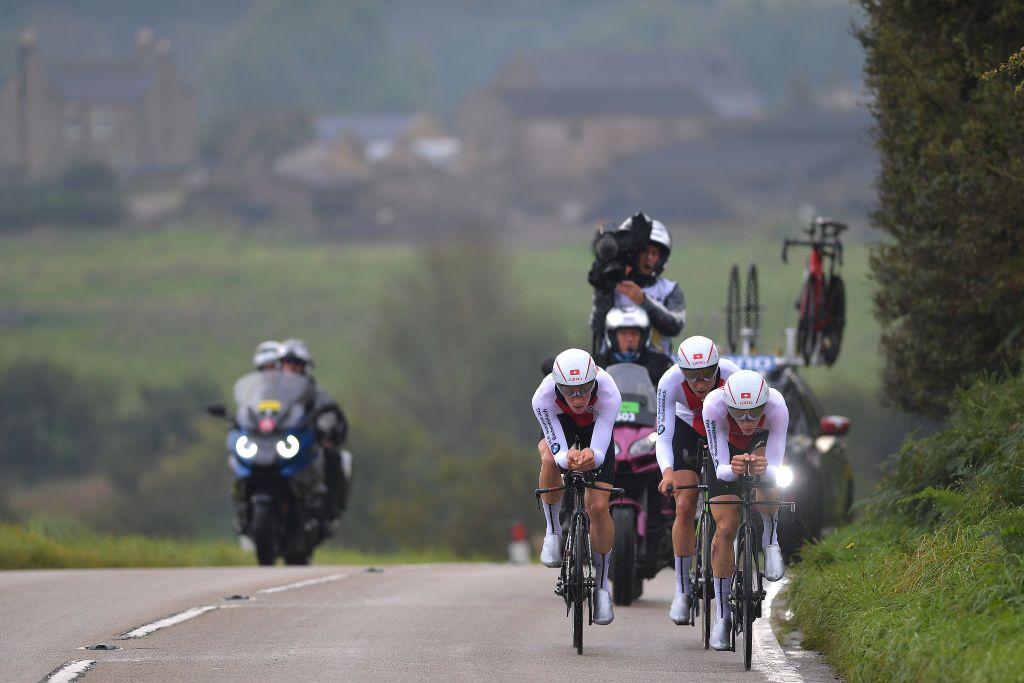 The Swiss men out on course