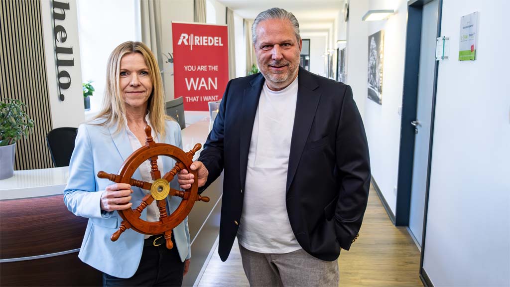 Gudrun Scharler (l.) and Michael Martens of Riedel Networks