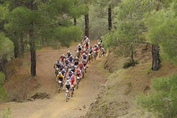 A view of the men's race from above as they do the start loop