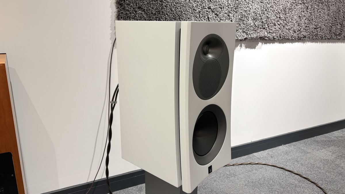 Arendal 1528 Bookshelf 8 review: a bold and characterful alternative to ...