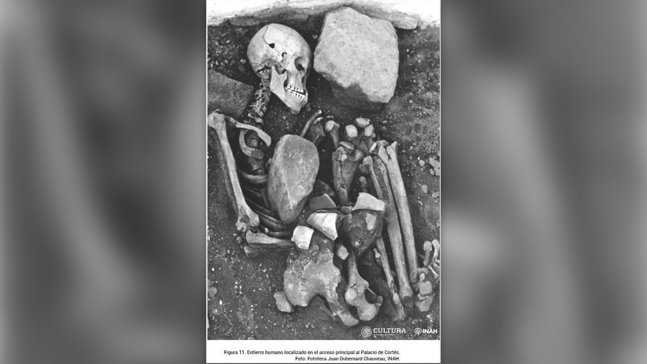 Burial from the Palace of Cort&eacute;s iof a Tlahuica woman.