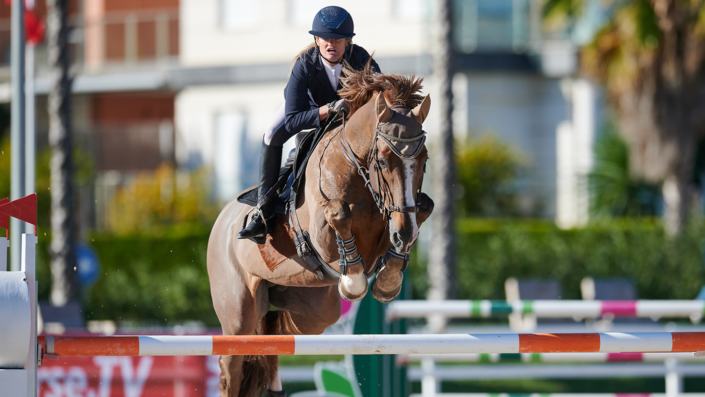 Oliva, Spain - 2020 December 6: CSI2, Bronze tour, 1m40, Grand Prix during CSI Mediterranean Equestrian Autumn Tour 3 (photo: 1clicphoto)