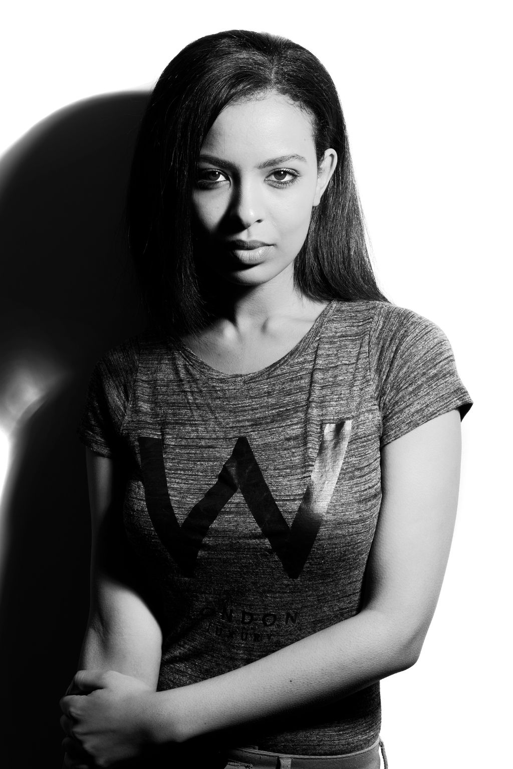 Work with a soft and hard light Essential one light portrait guide