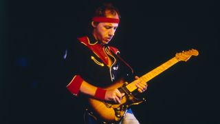 Mark Knopfler is a dab hand at incorporating chord shapes in his lead playing