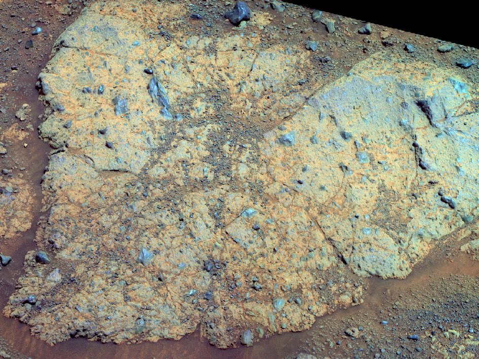 NASA Rover Finds Rare Mars Rock With Clues of Ancient