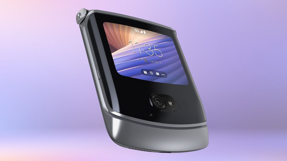 motorola razr 5g closed