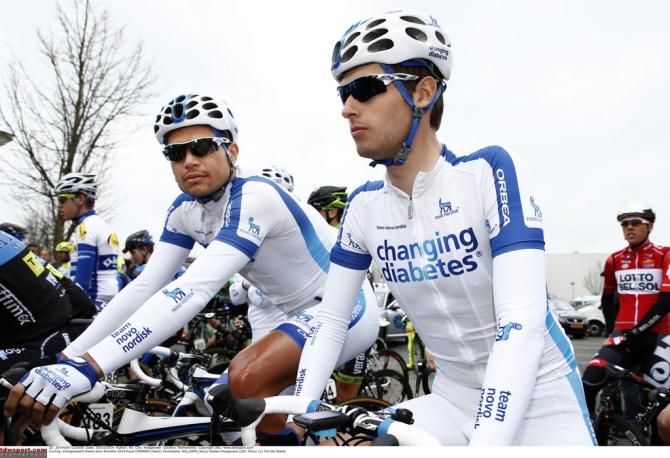 Team Novo Nordisk at the startline