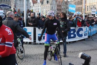 Filippo Pozzato (Lampre Merida) greets UCI president Pat McQuaid at the start in Bruges.